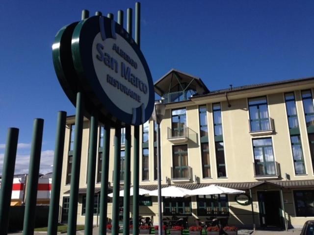 Albergo Ristorante San Marco Carmagnola Zewnętrze zdjęcie